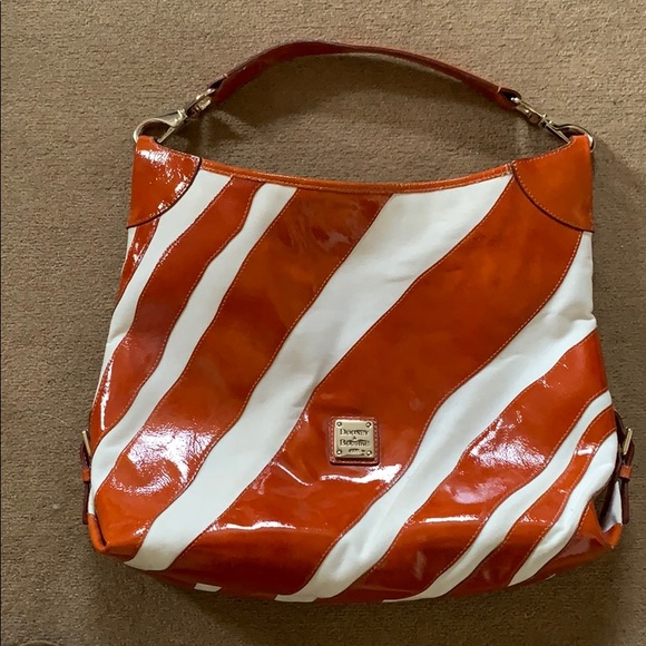 Dooney & Bourke Purse